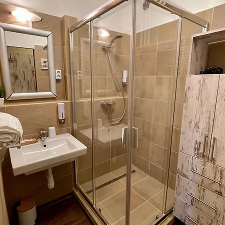 Edge Hideaway شقة *